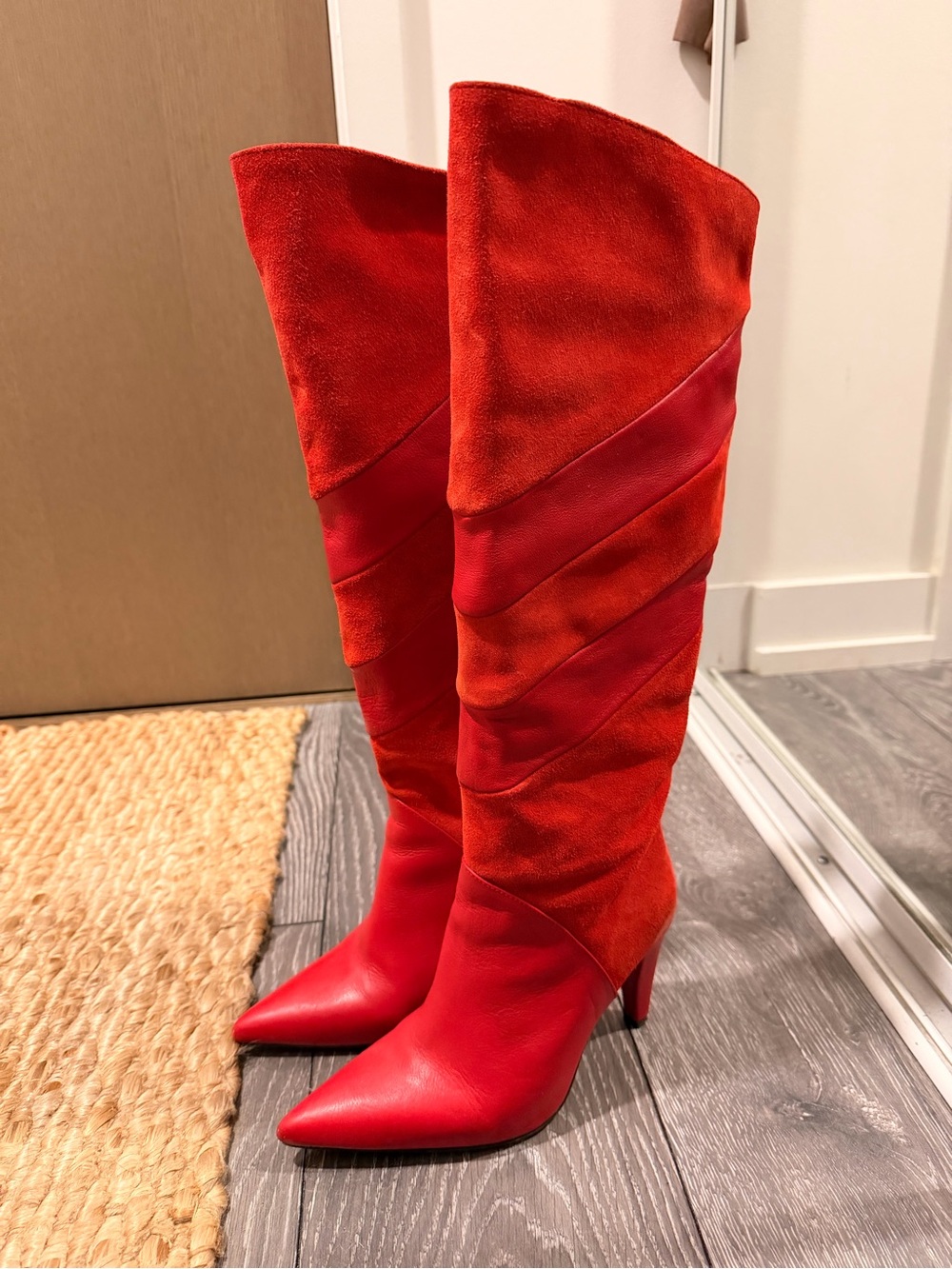 L'INTERVALLE Red Over-the-Knee Pointed Toe Boots - Picture 3 of 6